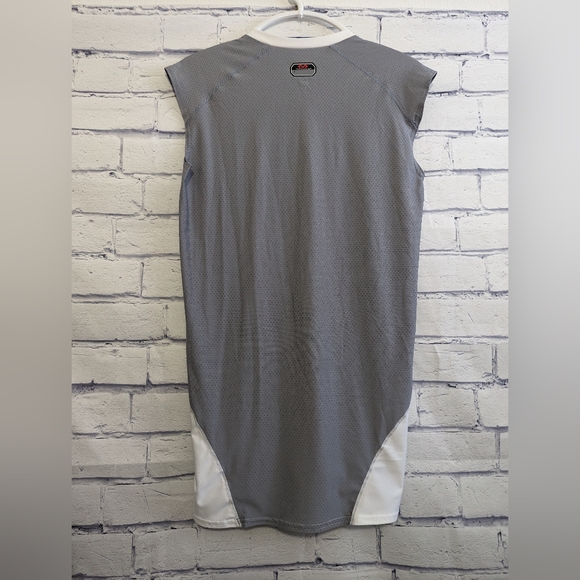 McDavid Hex Sternum Tank Top Shirt With Chest Protection Pad Men's Size Large - Picture 2 of 8